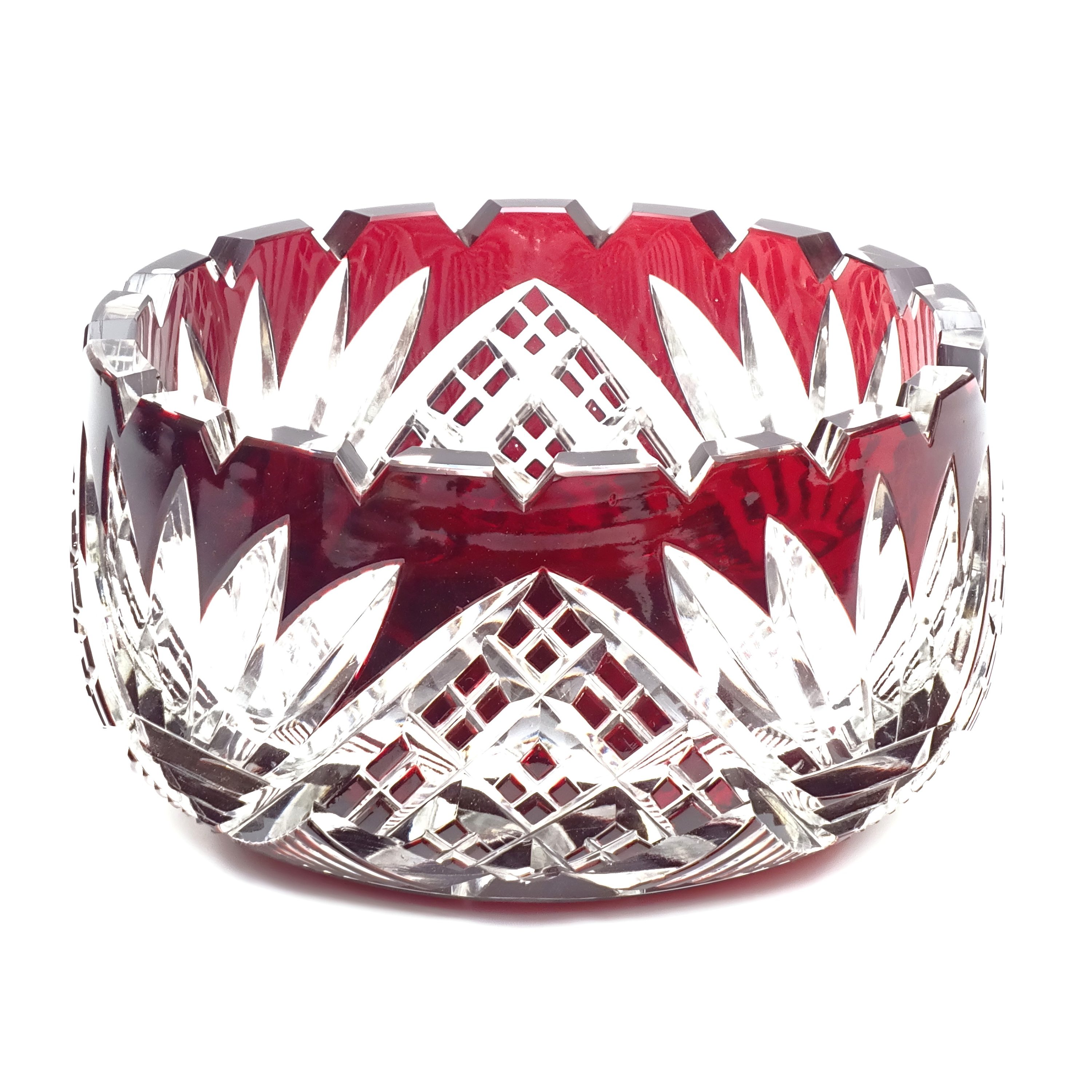 Böhmen Rote Kristallschale - Handgeschliffene Vintage Glaskaraffe