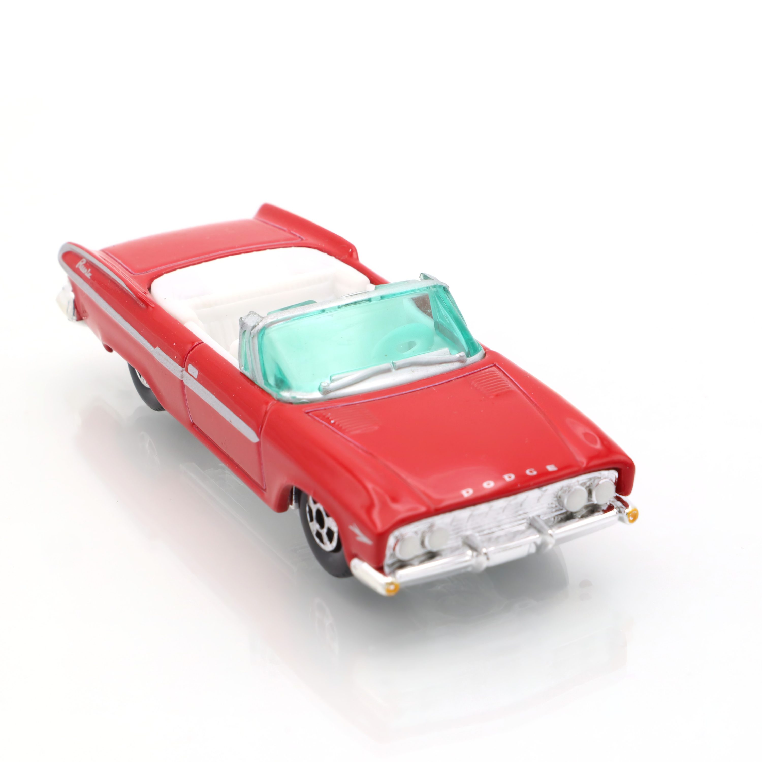 Matchbox Superfast 1961 Dodge Dart Phoenix - Vintage Sammlermodell Aus Diecast - Klassisches Amerikanisches Limousinenmodell
