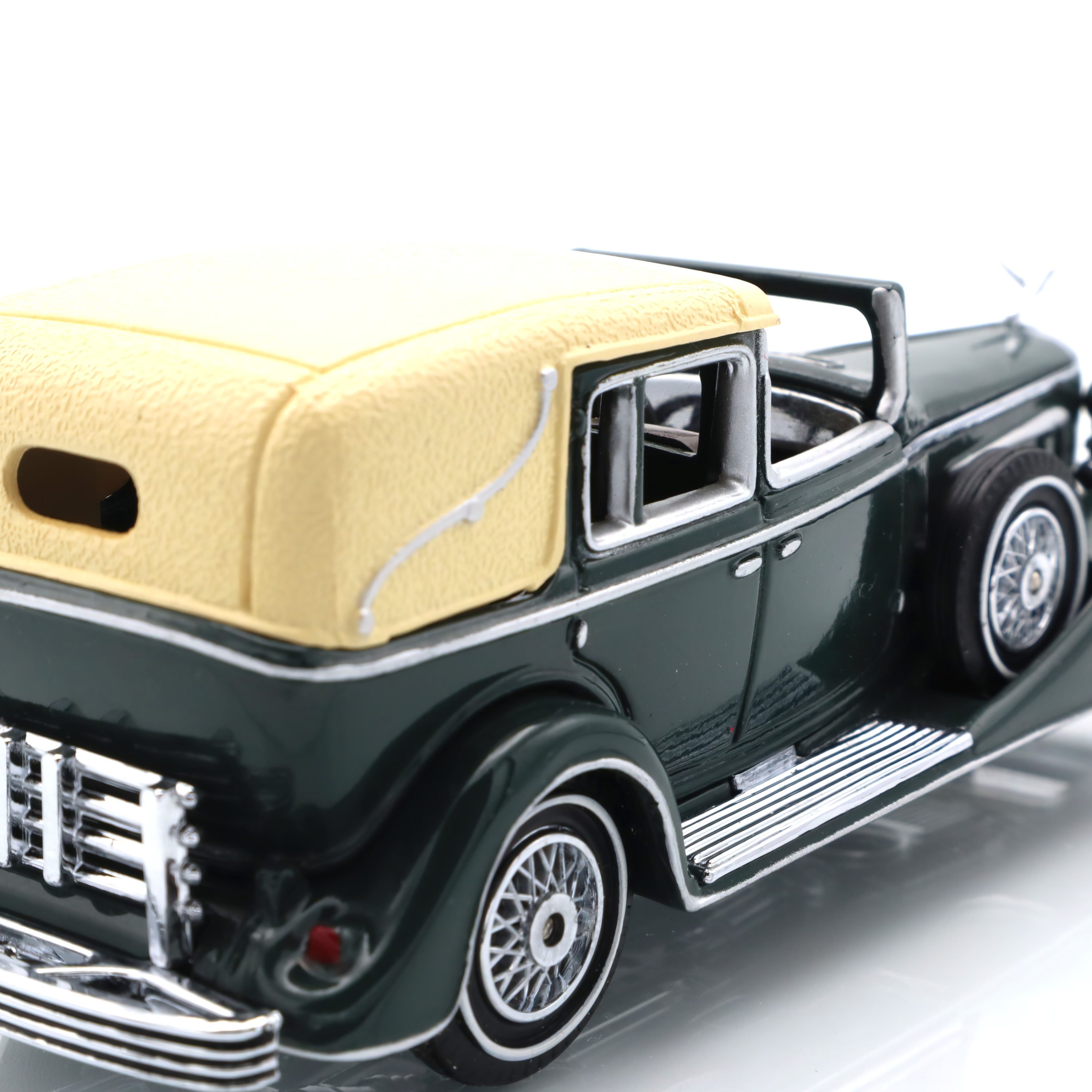 1933 Cadillac Limited Edition - Sammlerstück Vintage-Auto - Oldtimer-Automobil-Memorabilia - Dekor Für Klassische Autos