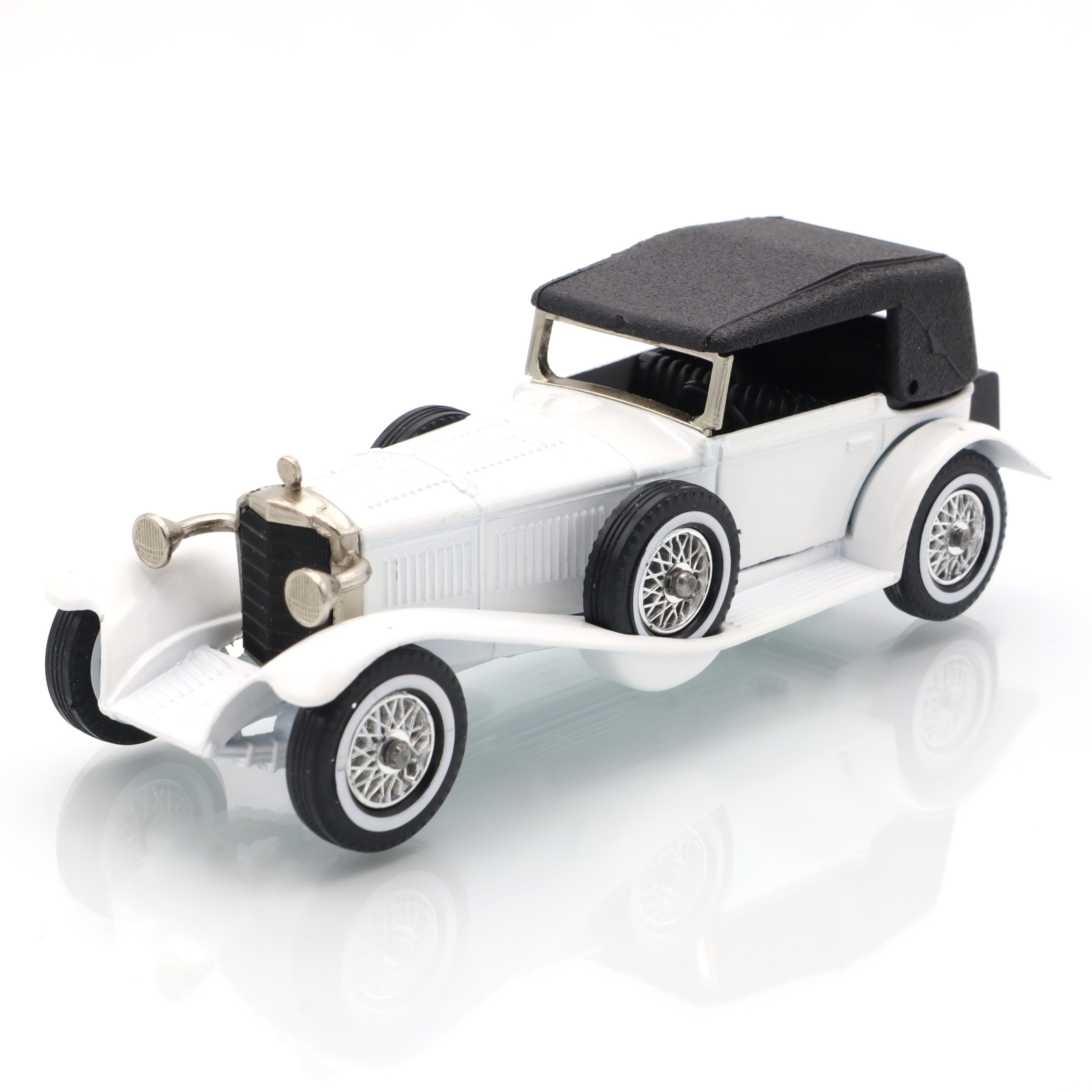 Y-16 Mercedes SS Weiß - Vintage Druckguss-Auto - Sammlermodell Fahrzeug - Klassischer Mercedes Benz Spielzeugwagen