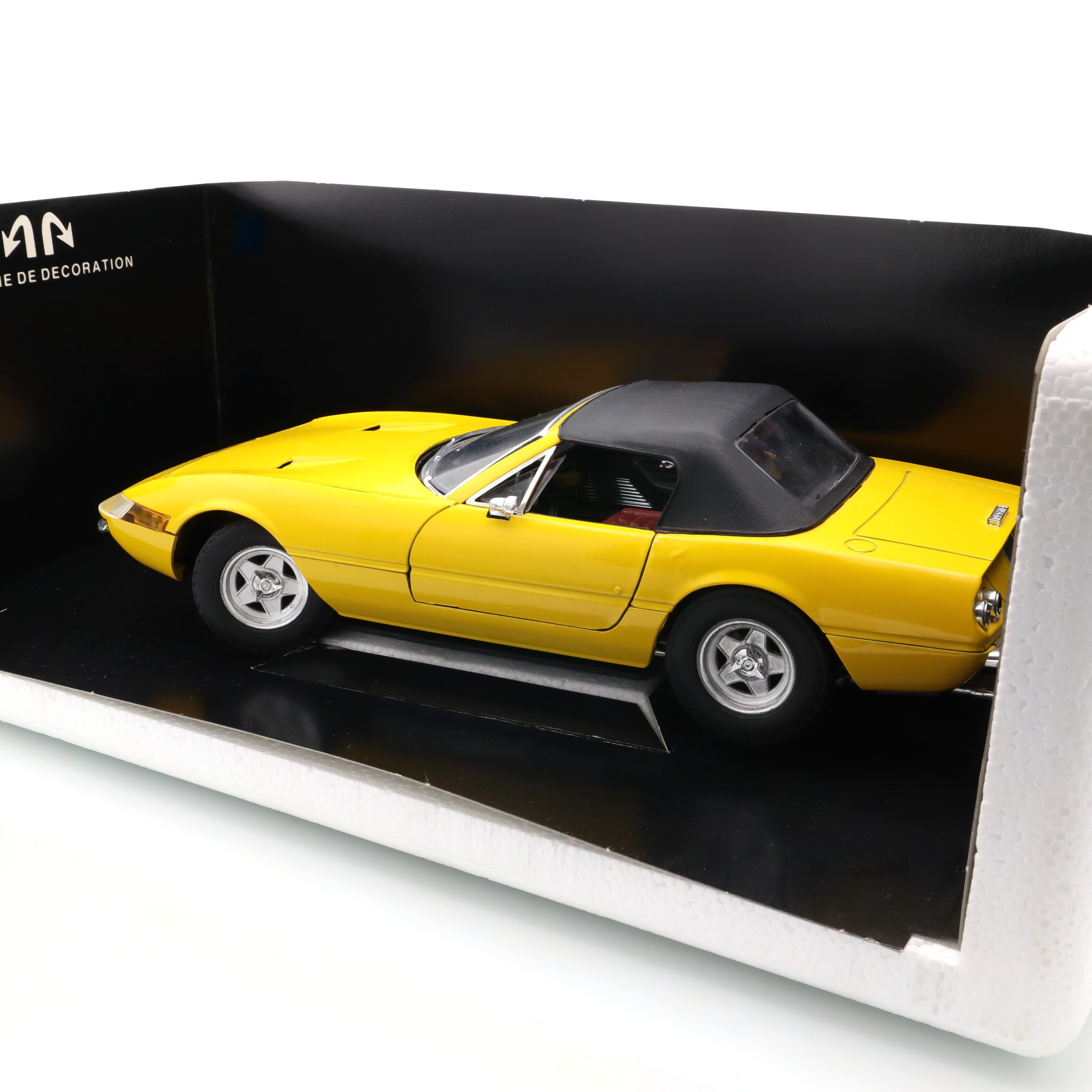 Ferrari 365 GTS Prestige Solido 1 Zu 18 Druckguss Modellauto - Sammlerauto Aus Druckguss - Vintage Ferrari Modell