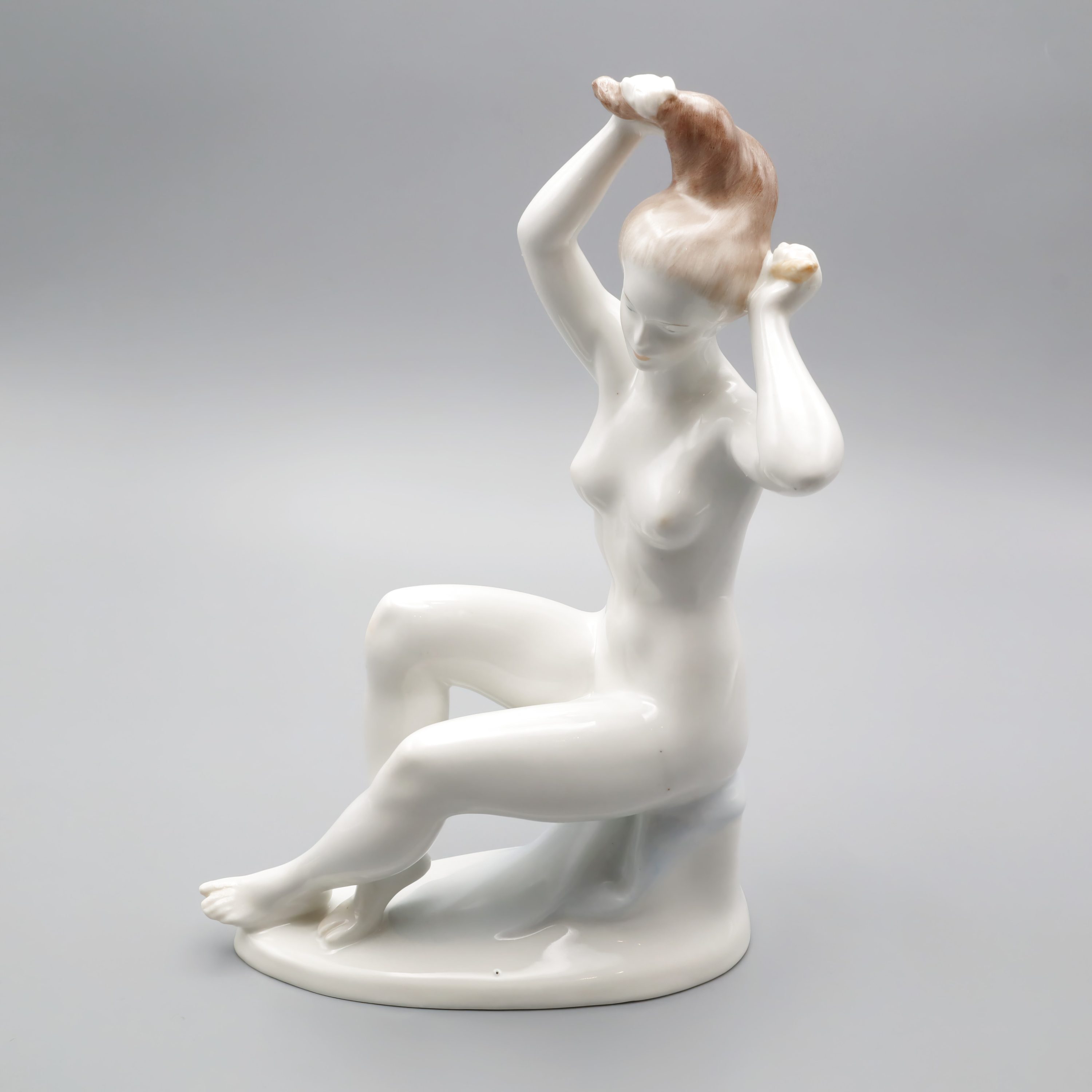 Nackte Damenfigur - Helena Von Troja - Frau Kämmt Ihr Haar - Vintage Aquincum Porzellan 1970