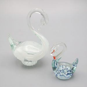 Paar Murano-Glasschwäne - Vintage Italienische Kunstglas - Handgefertigte Glasschwäne - Mid Century Modern Deko