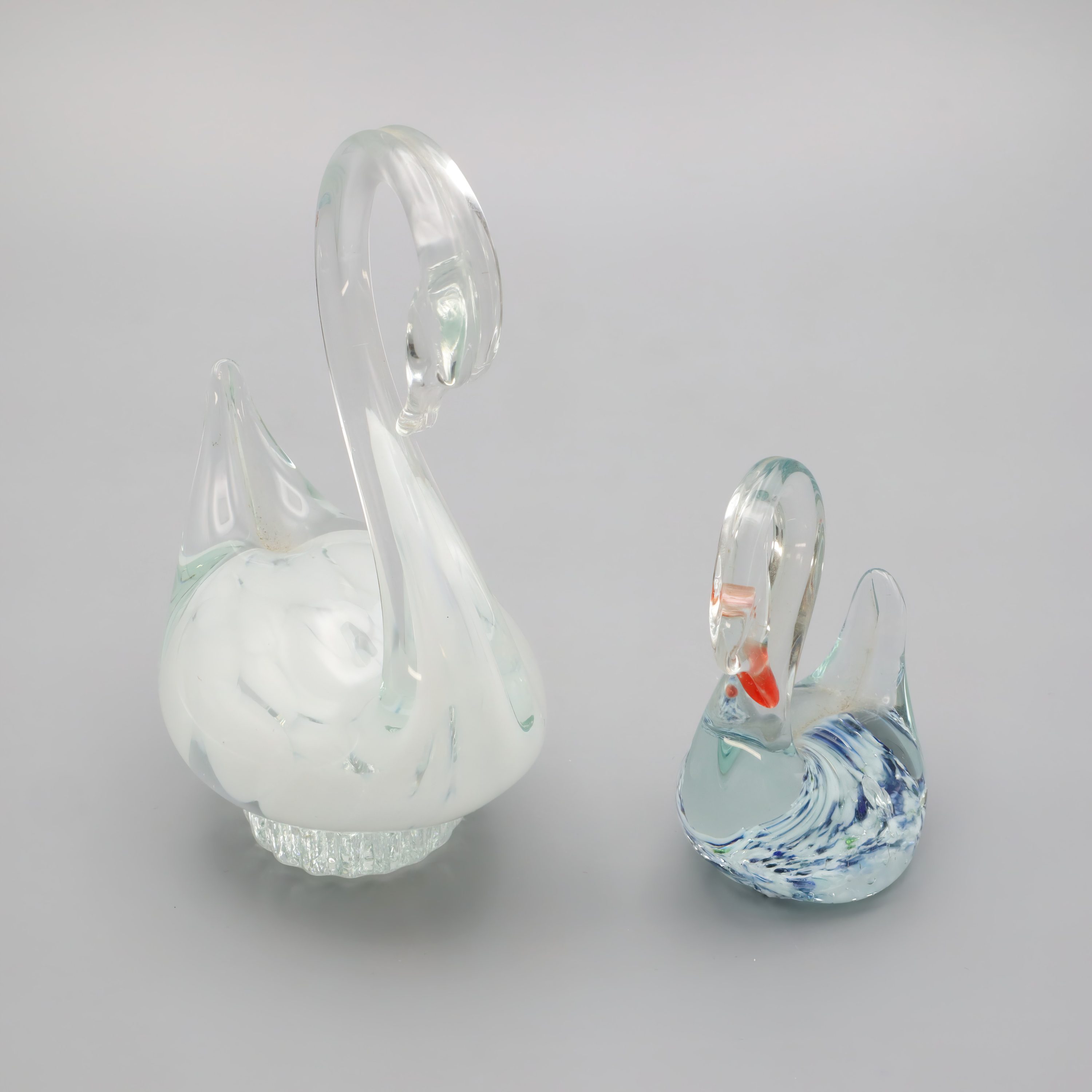 Paar Murano-Glasschwäne - Vintage Italienische Kunstglas - Handgefertigte Glasschwäne - Mid Century Modern Deko