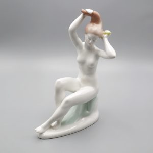 Retro Aktfigur Mit Erhobenen Armen - Vintage Porzellan Aktdame Aus Den 1960ern - Mid Century Modern Wohnaccessoire - Retro Glamour Figur