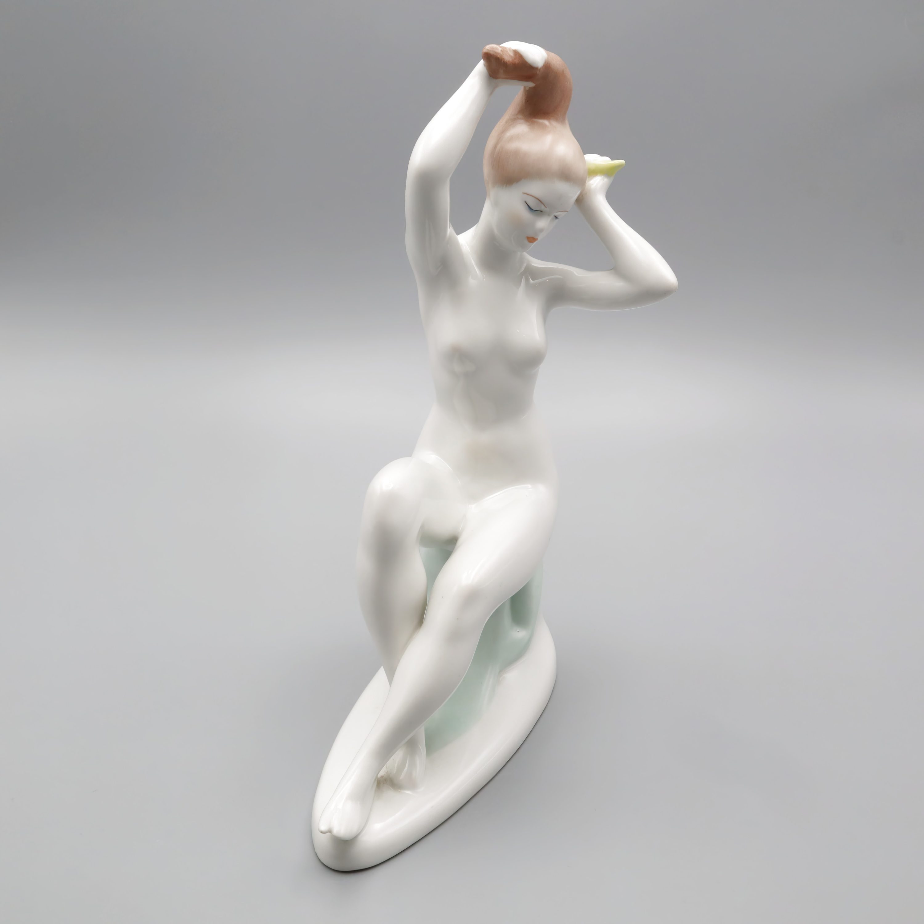 Retro Aktfigur Mit Erhobenen Armen - Vintage Porzellan Aktdame Aus Den 1960ern - Mid Century Modern Wohnaccessoire - Retro Glamour Figur