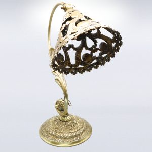 Vintage Große Schreibtischlampe Aus Messing - Handgefertigter Filigran-Lampenschirm - Spanischer Barock Jugendstil Der 1950er Jahre