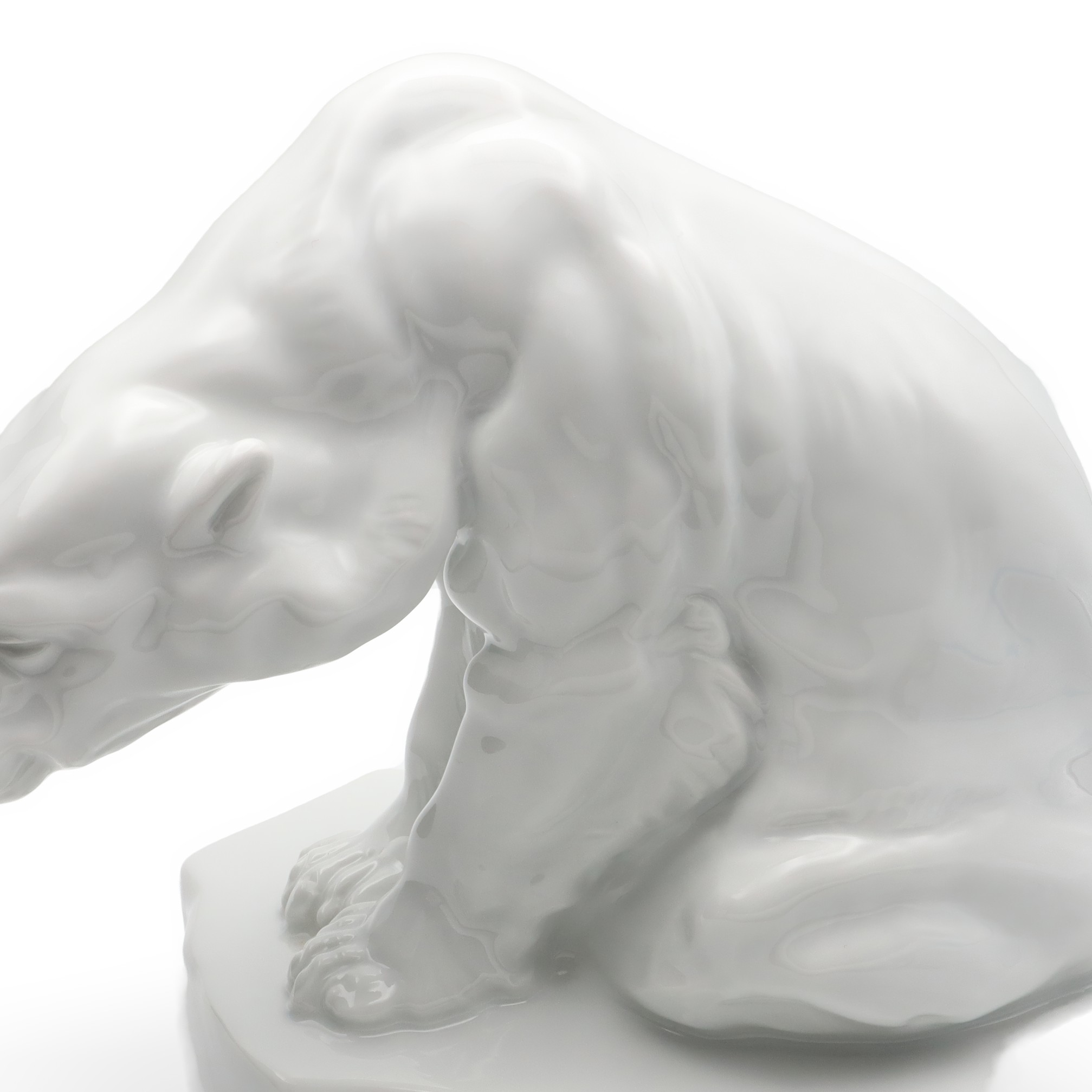 Herend Eisbär - Antike Tierfigur Eisbär Skulptur - Markup Bela 1927 - Ungarisches Porzellan Handbemalt - Vintage Keramiksammlerstück Thumbnail for Herend Eisbär - Antike Tierfigur Eisbär Skulptur - Markup Bela 1927 - Ungarisches Porzellan Handbemalt - Vintage Keramiksammlerstück