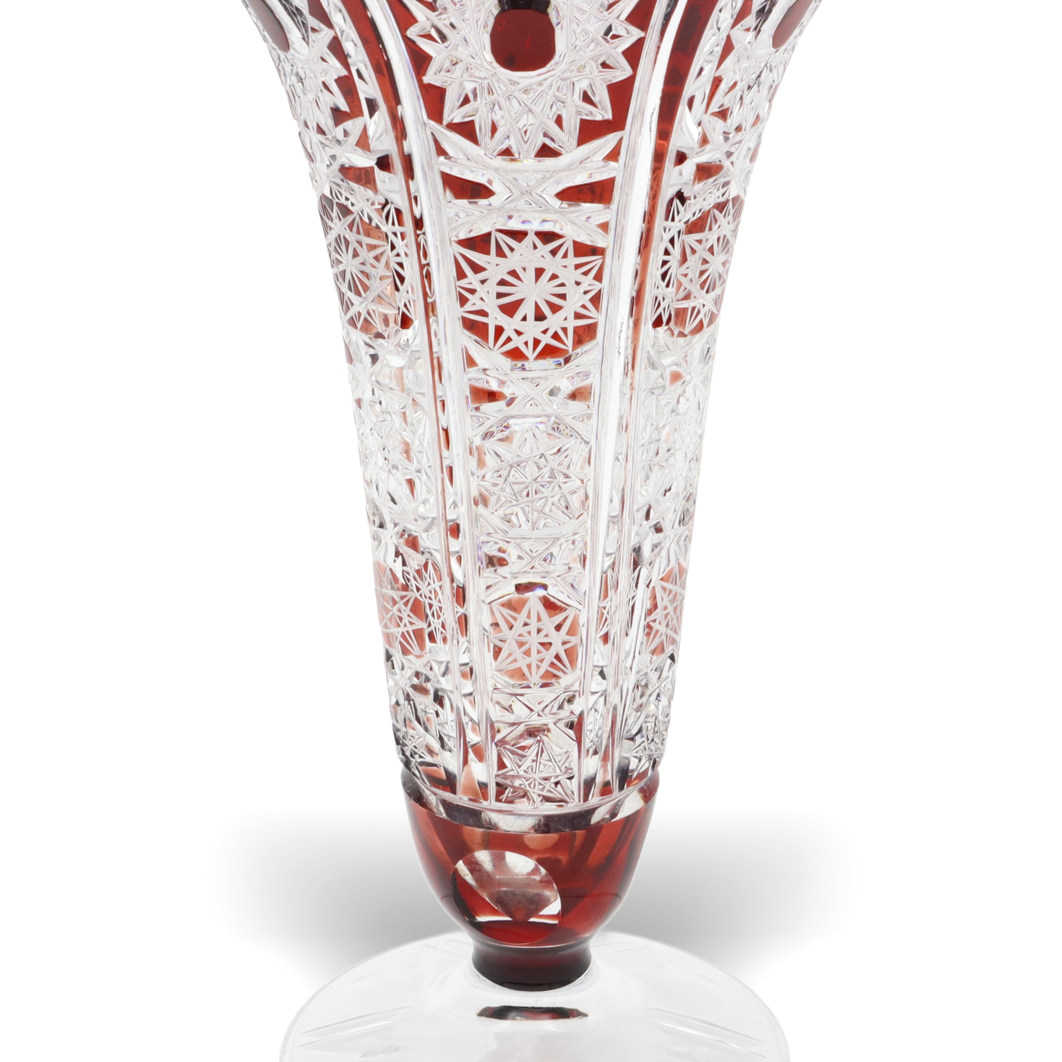 Bohemia Red Crystal Handgeschliffene Luxusvase - Tschechoslowakische Rubinglas-Tischvase Thumbnail for Bohemia Red Crystal Handgeschliffene Luxusvase - Tschechoslowakische Rubinglas-Tischvase