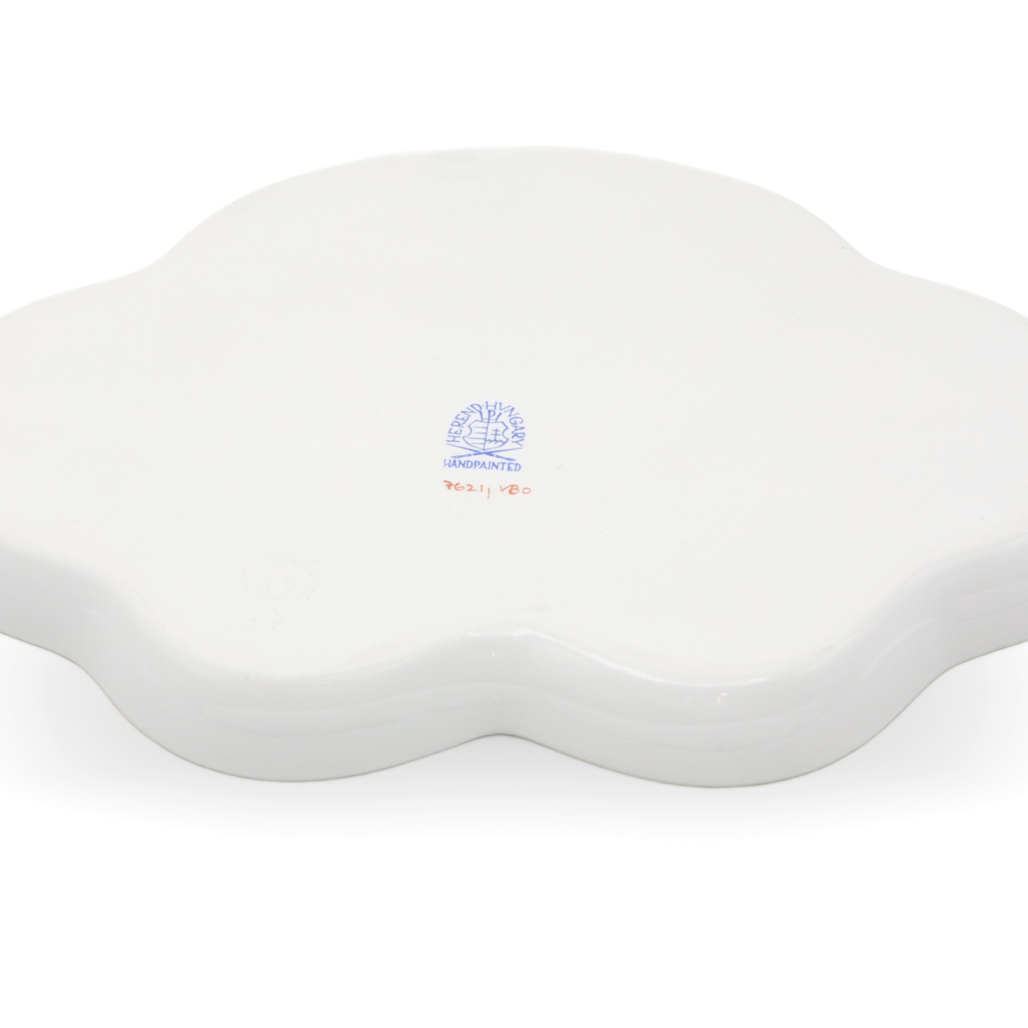 Herend Queen Victoria Geschwungenes Tablett - Handbemaltes Porzellan - Schmetterlingsmotiv - Ungarisches Fine China - Vintage Servierplatte Thumbnail for Herend Queen Victoria Geschwungenes Tablett - Handbemaltes Porzellan - Schmetterlingsmotiv - Ungarisches Fine China - Vintage Servierplatte